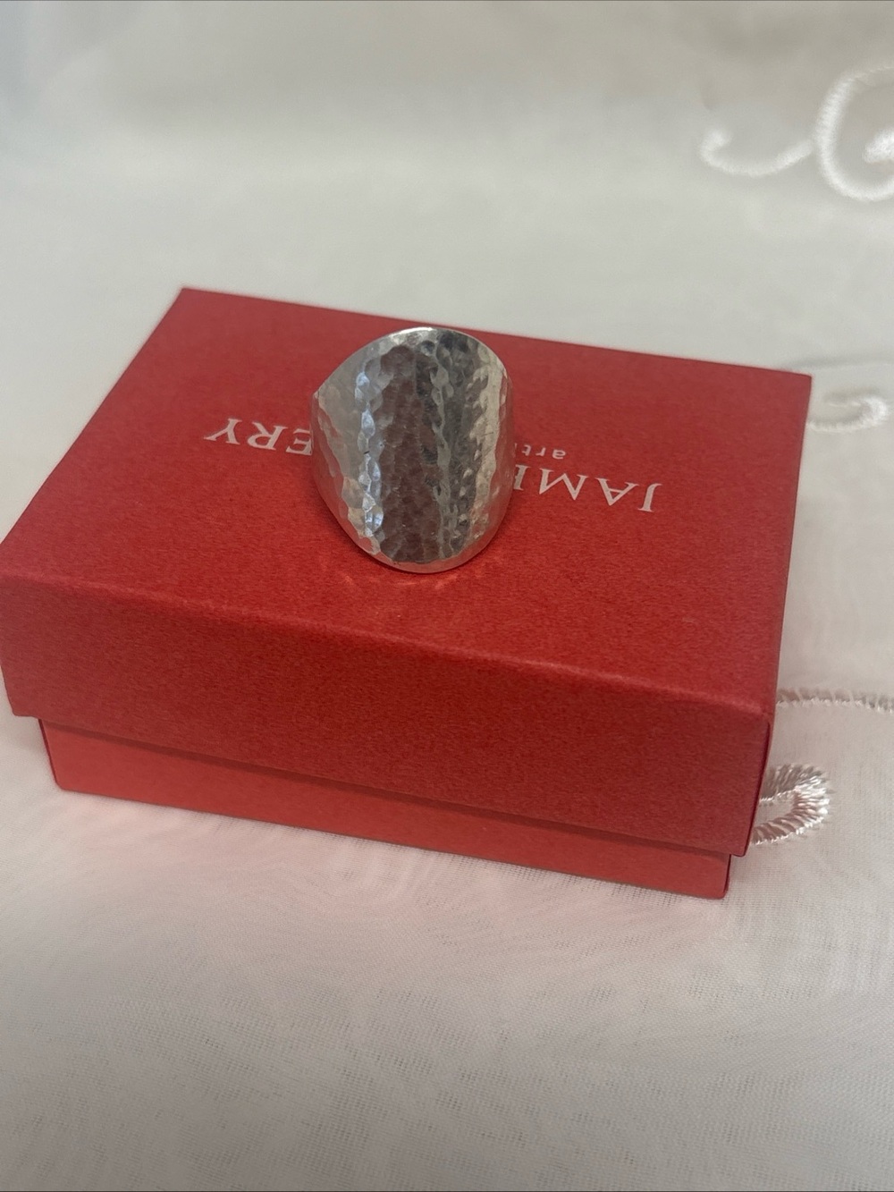 James Avery Retired Hammered Oval Cigar Sterling Silver Ring Sz 9